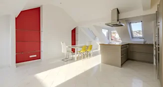 von_poll_real_estate_property_25081040_image_1