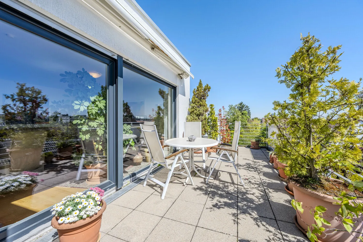 Dachterrasse (Süd-Ausrichtung)