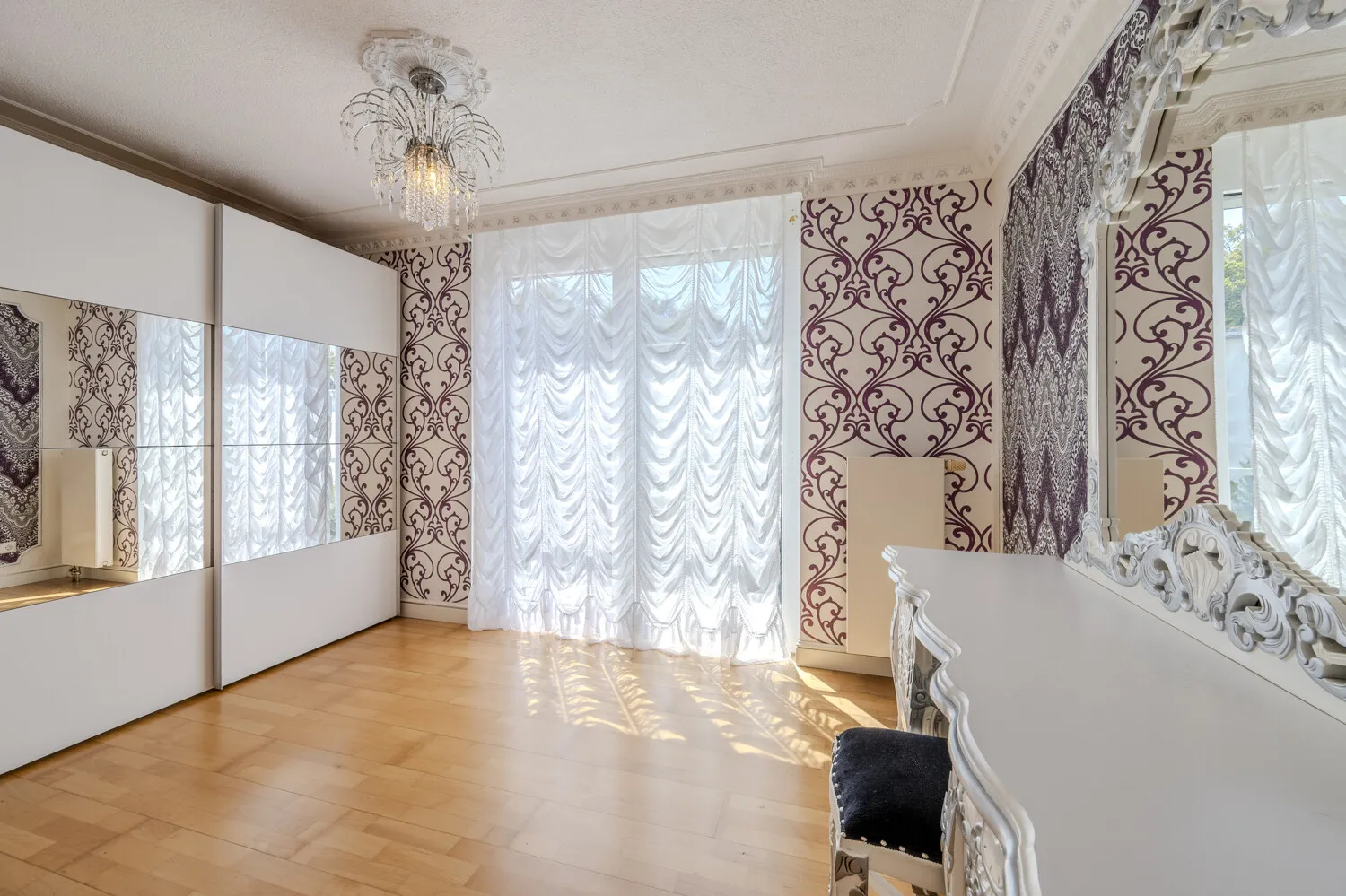 Arbeitszimmer