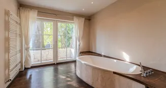 von_poll_real_estate_property_25081014_image_18