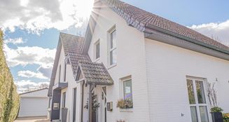 von_poll_real_estate_property_25196009_image_0