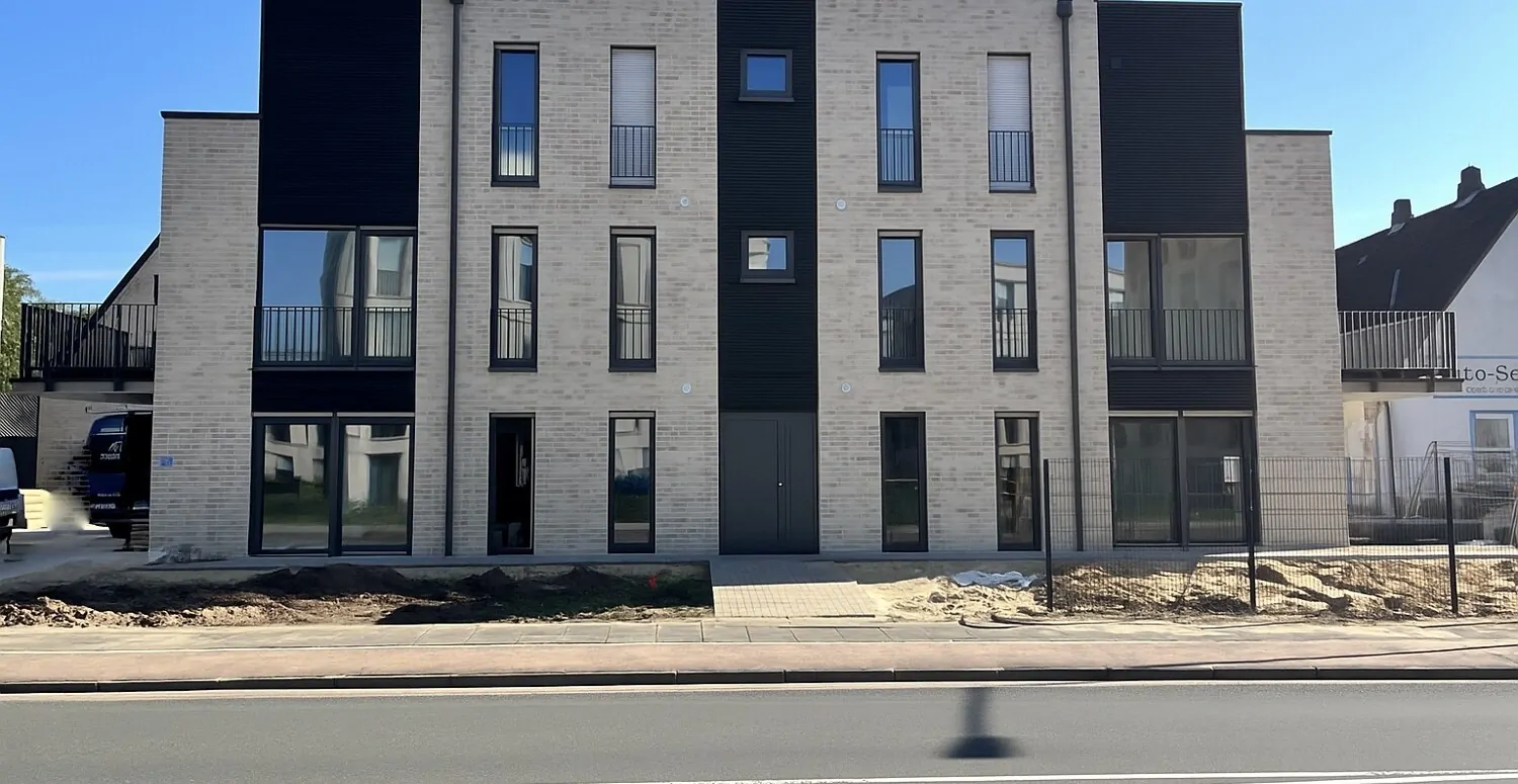 Neubau: Gehobene Erdgeschosswohnung in gesuchter Lage