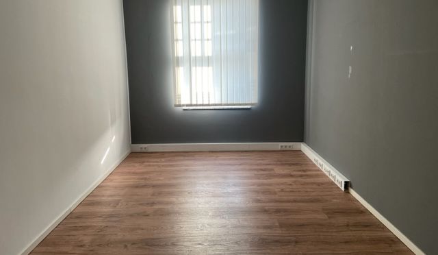Büro 2