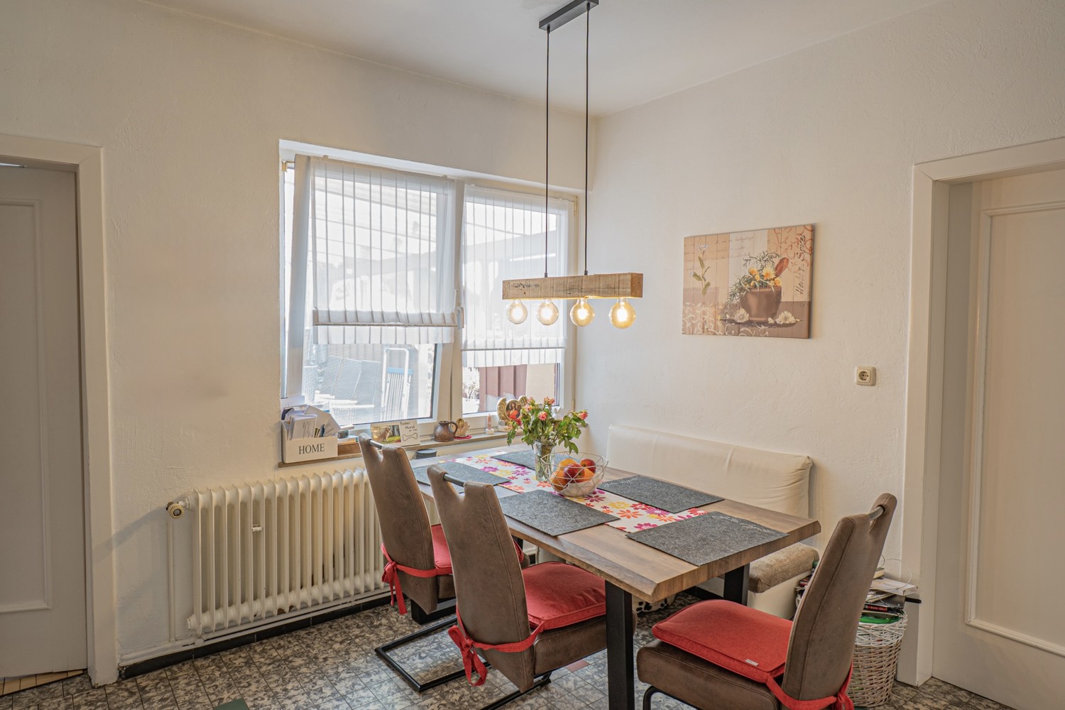 Charmantes Wohnhaus mit Einliegerwohnung in sehr gefragter Lage
