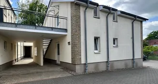 von_poll_real_estate_property_25196025_image_2