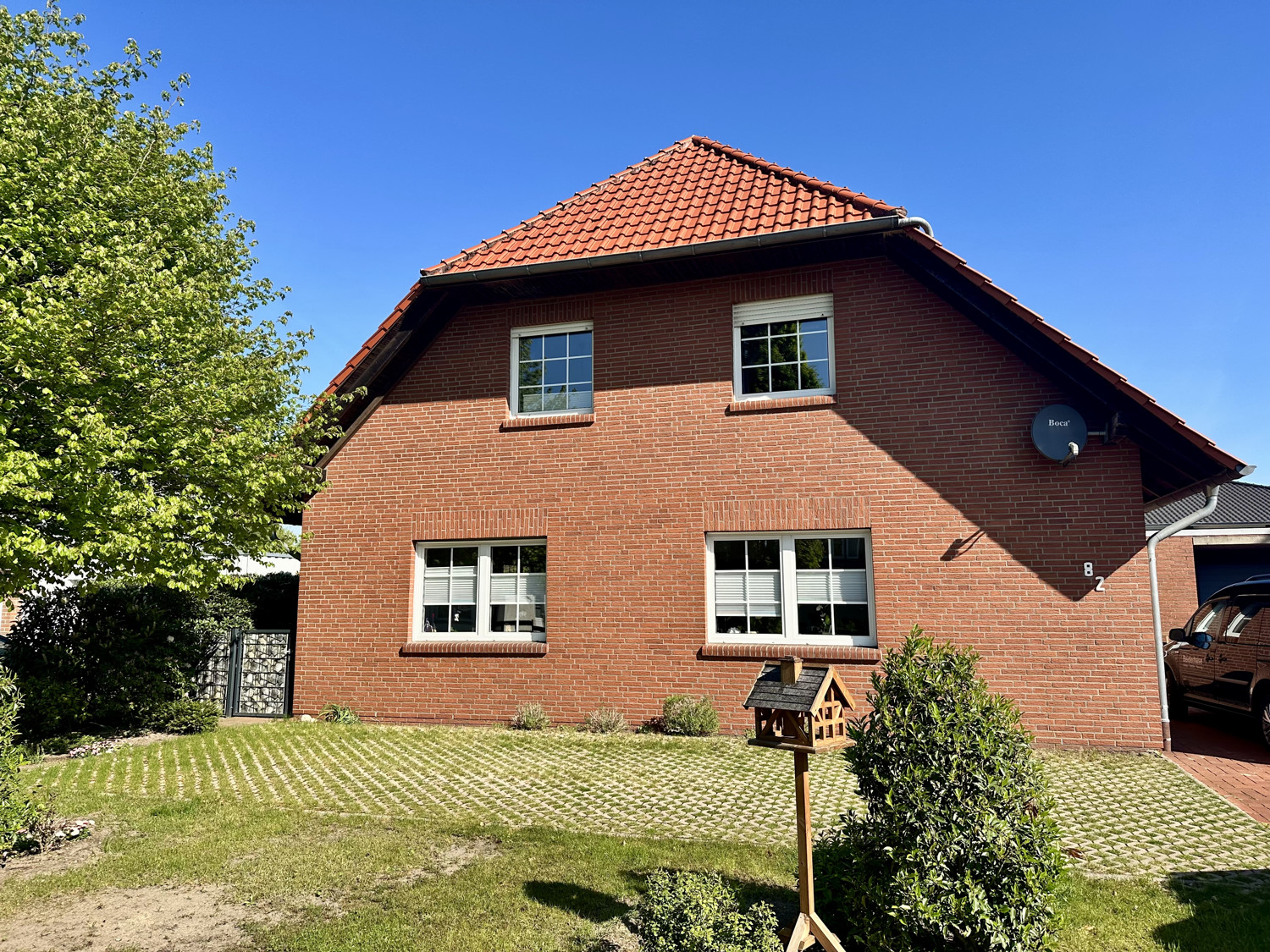 Charmante Dachgeschosswohnung in zentraler Lage