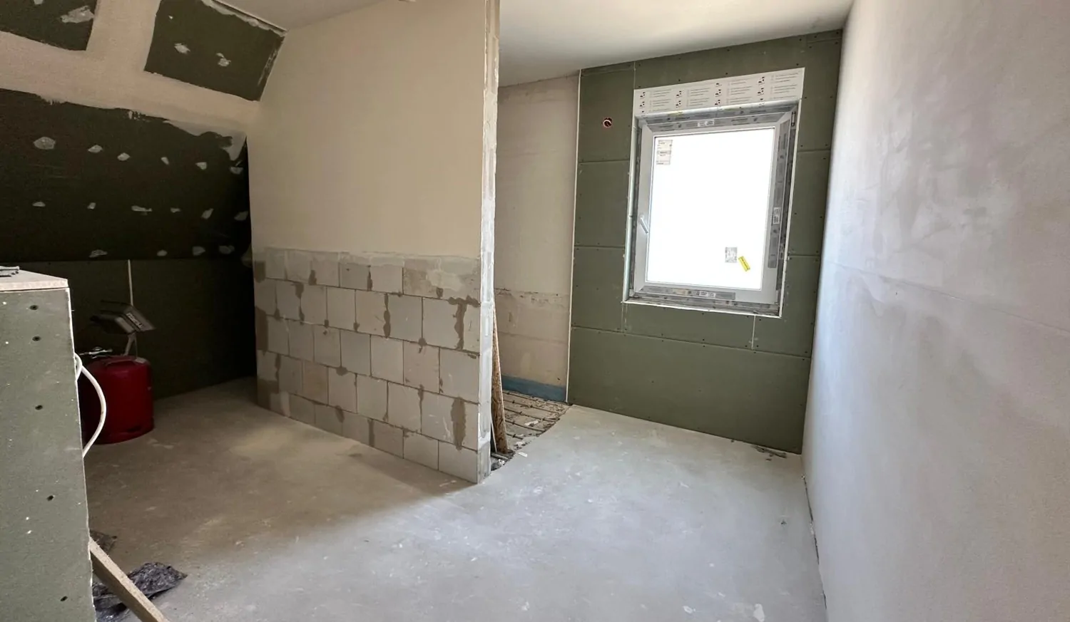 Kernsaniertes Einfamilienhaus - Innenausstattung noch individualisierbar