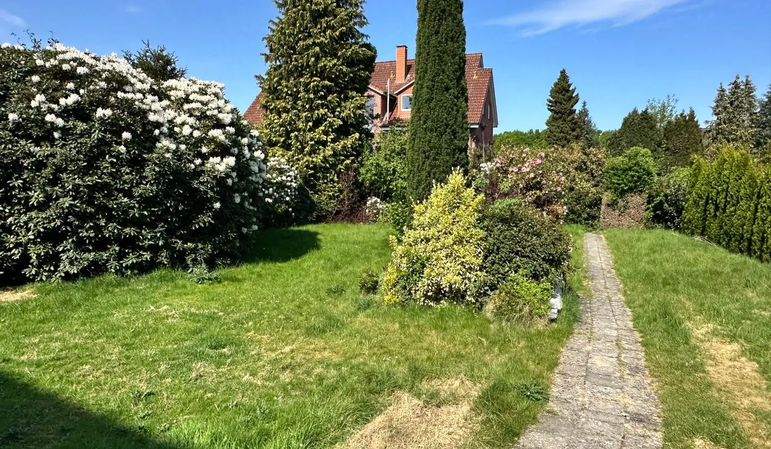 Kernsaniertes Einfamilienhaus - Innenausstattung noch individualisierbar