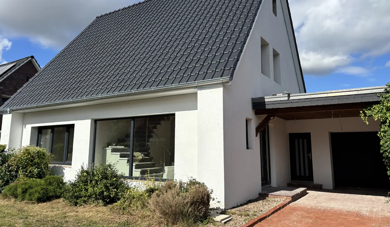 Kernsaniertes Einfamilienhaus - Innenausstattung noch individualisierbar