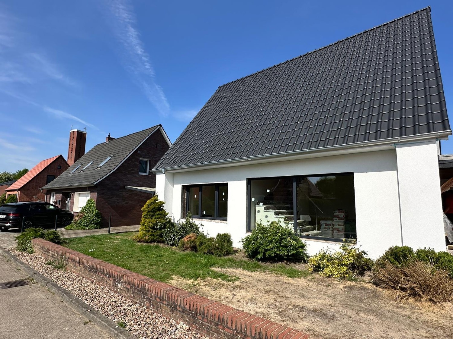 Kernsaniertes Einfamilienhaus in beliebter Wohnlage - KfW 40 EE