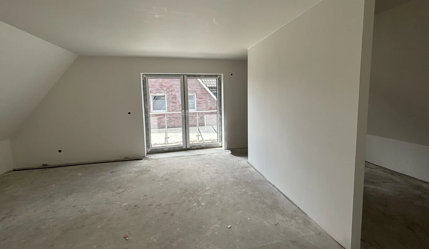 Kernsaniertes Einfamilienhaus - Innenausstattung noch individualisierbar