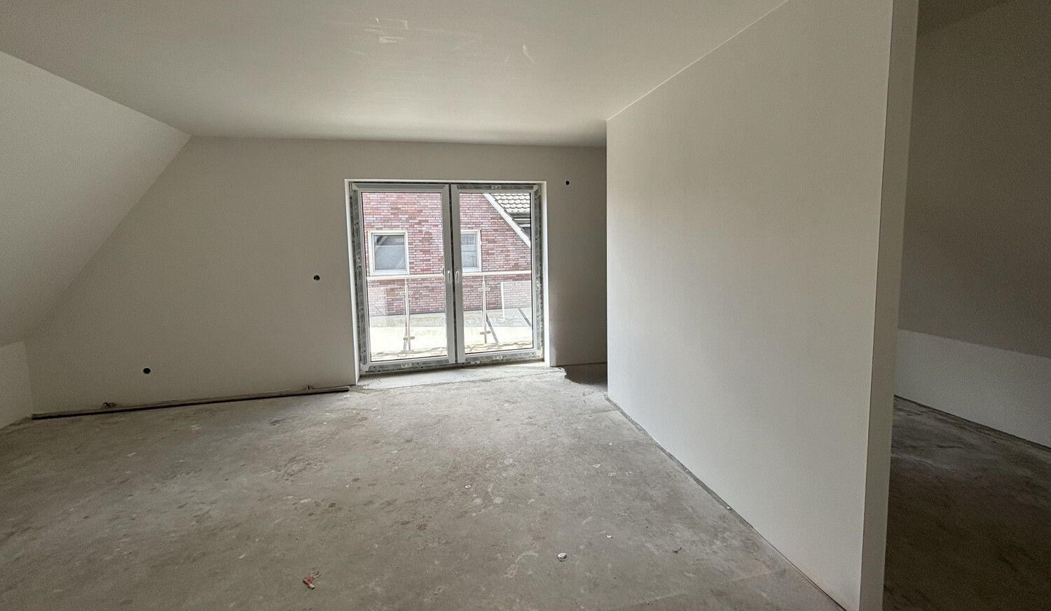Kernsaniertes Einfamilienhaus - Innenausstattung noch individualisierbar