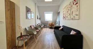 von_poll_real_estate_property_25196016_image_2
