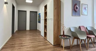 von_poll_real_estate_property_25196016_image_0