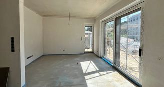 von_poll_real_estate_property_25196032_image_4
