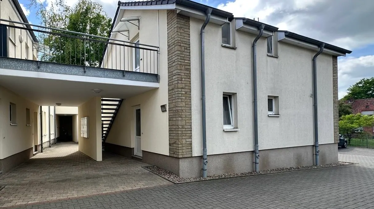 Charmante Dachgeschosswohnung mit Balkon