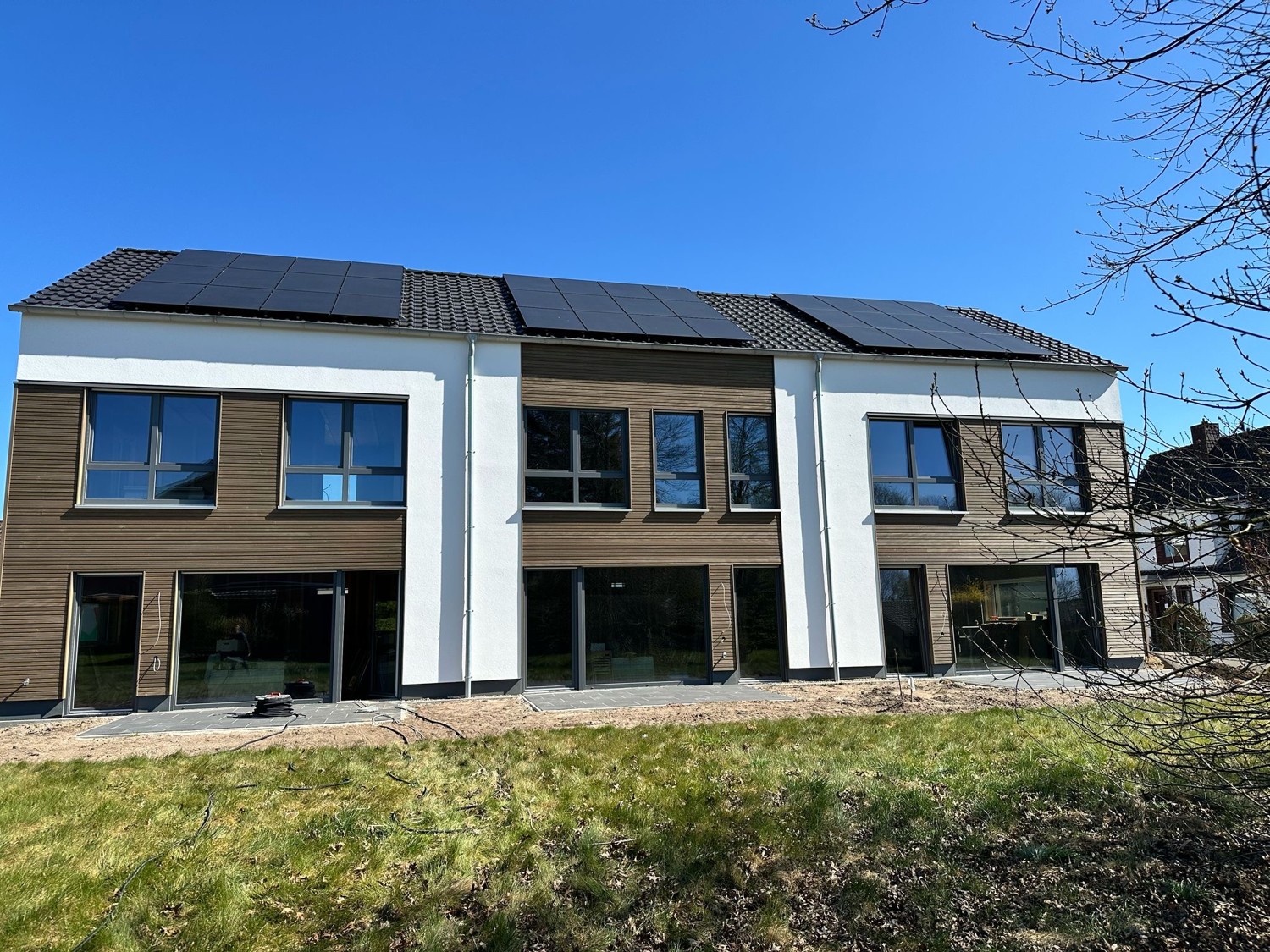 In Kürze bezugsfertig: Stilvolles Reihenmittelhaus zur Miete!