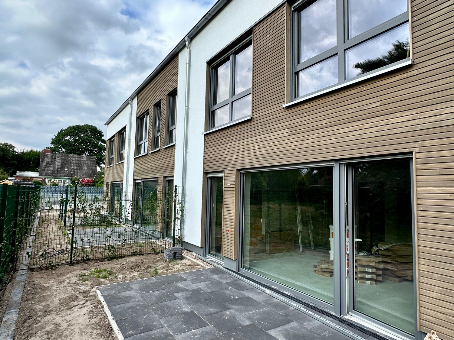 In Kürze bezugsfertig: Stilvolles Reihenmittelhaus zur Miete!