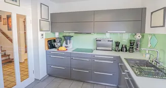 von_poll_real_estate_property_25196045_image_4