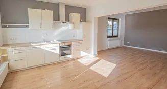 von_poll_real_estate_property_25196047_image_4