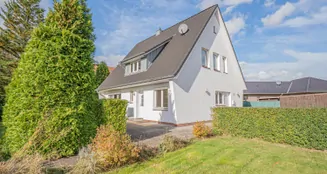 von_poll_real_estate_property_25196047_image_1