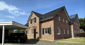 von_poll_real_estate_property_25196027-1_image_0