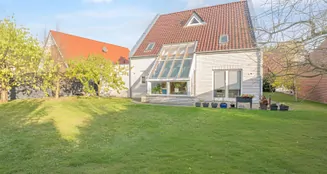 von_poll_real_estate_property_25196053_image_1