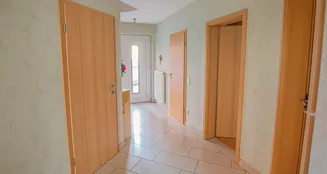 von_poll_real_estate_property_25196053_image_4