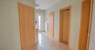 von_poll_real_estate_property_25196053_image_4