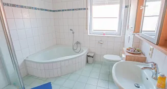 von_poll_real_estate_property_25196053_image_7