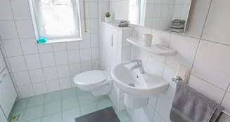 von_poll_real_estate_property_25196053_image_8