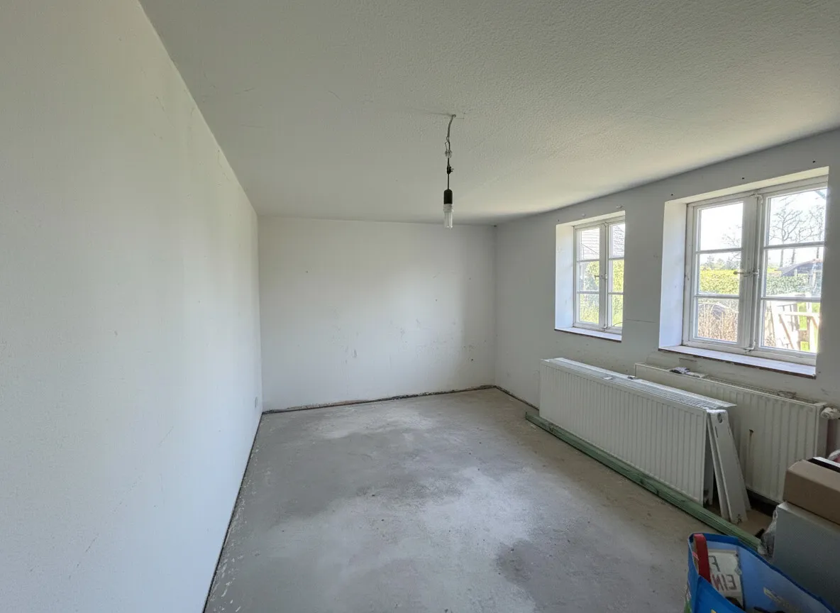 Historisches Einfamilienhaus mit großem Garten: Ihre Sanierungs-Chance