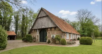 von_poll_real_estate_property_25196061_image_0