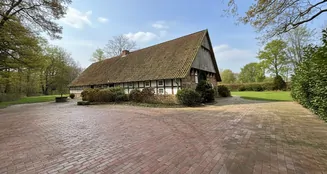 von_poll_real_estate_property_25196061_image_4