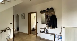 von_poll_real_estate_property_25196067_image_2