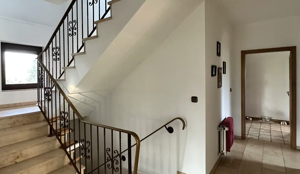 Großzügiges Wohnglück: Einfamilienhaus in bester Lage unweit des Zentrums