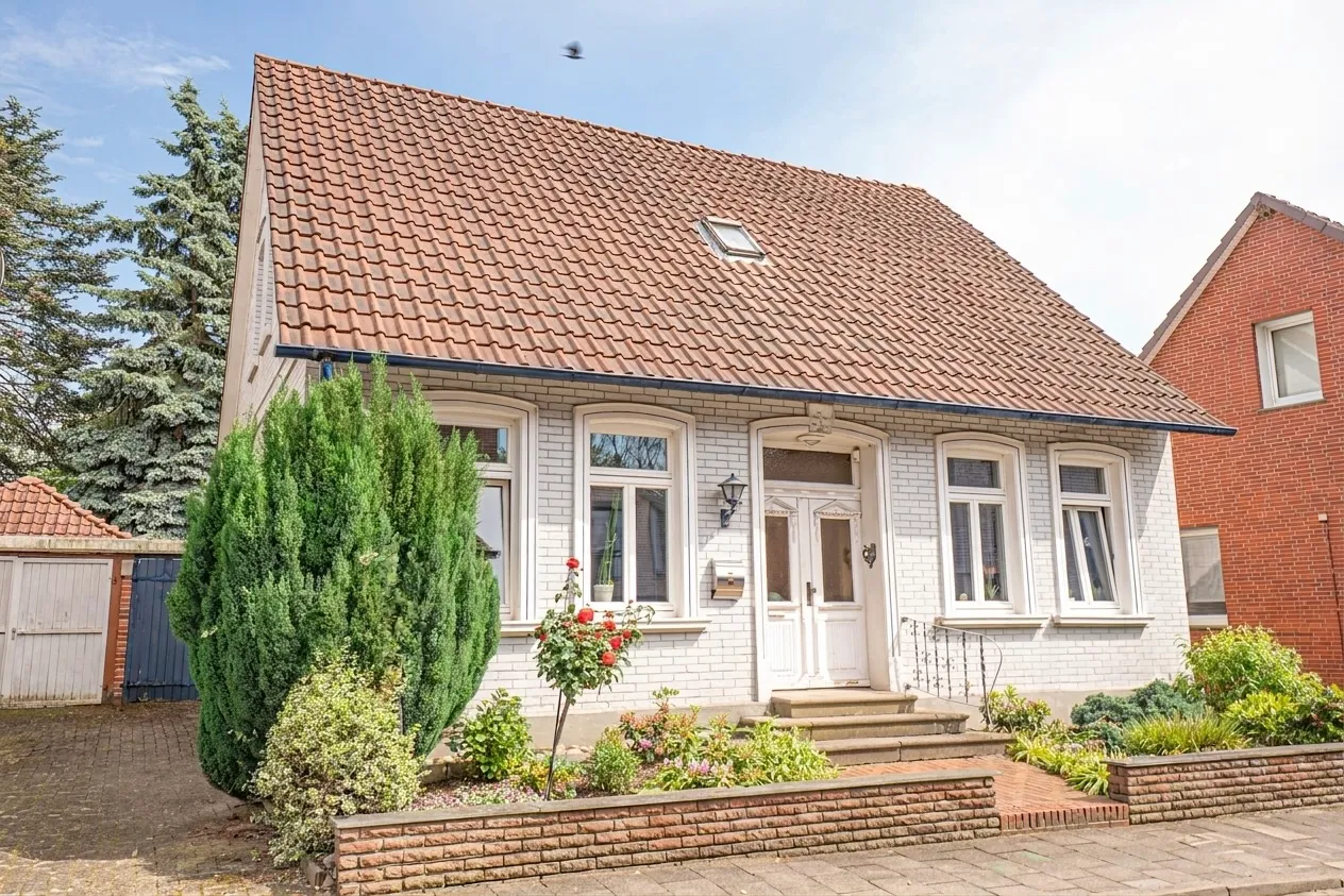 Charmantes Zweifamilienhaus in zentrumsnaher Lage