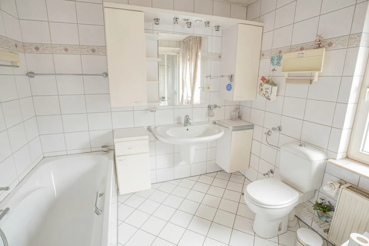 Charmantes Zweifamilienhaus in zentrumsnaher Lage