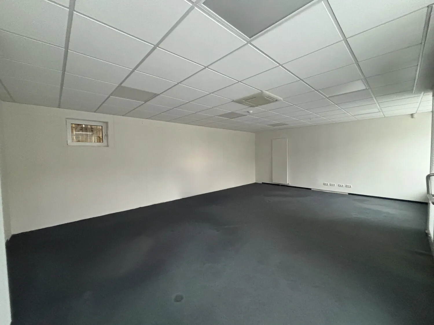 Vielseitig nutzbare Gewerbefläche in zentraler Lage von Dinklage