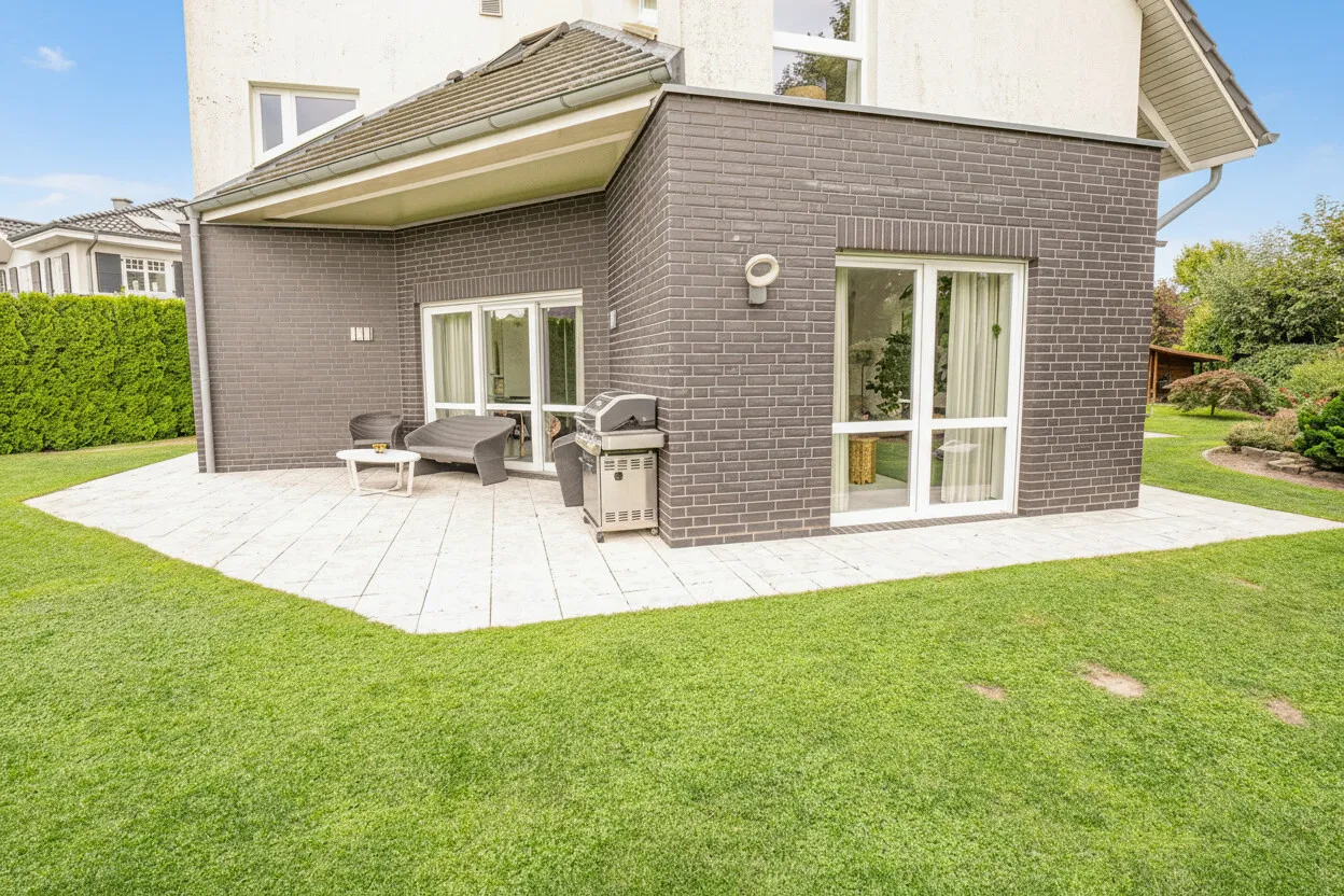 Stilvolles Wohnen: Einfamilienhaus in ruhiger Sackgassenlage