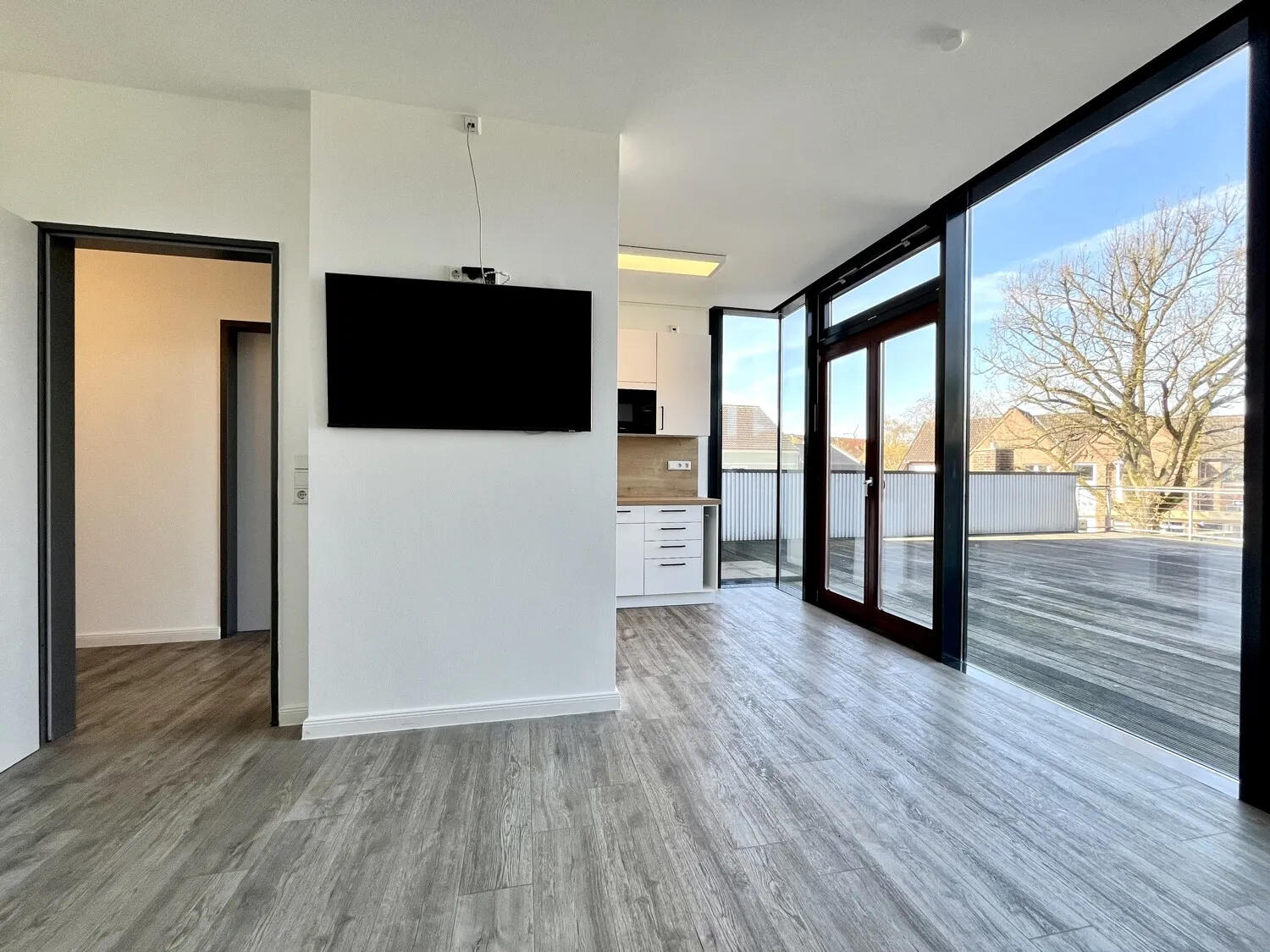 Moderne Bürofläche mit Dachterrasse – zentral in Vechta
