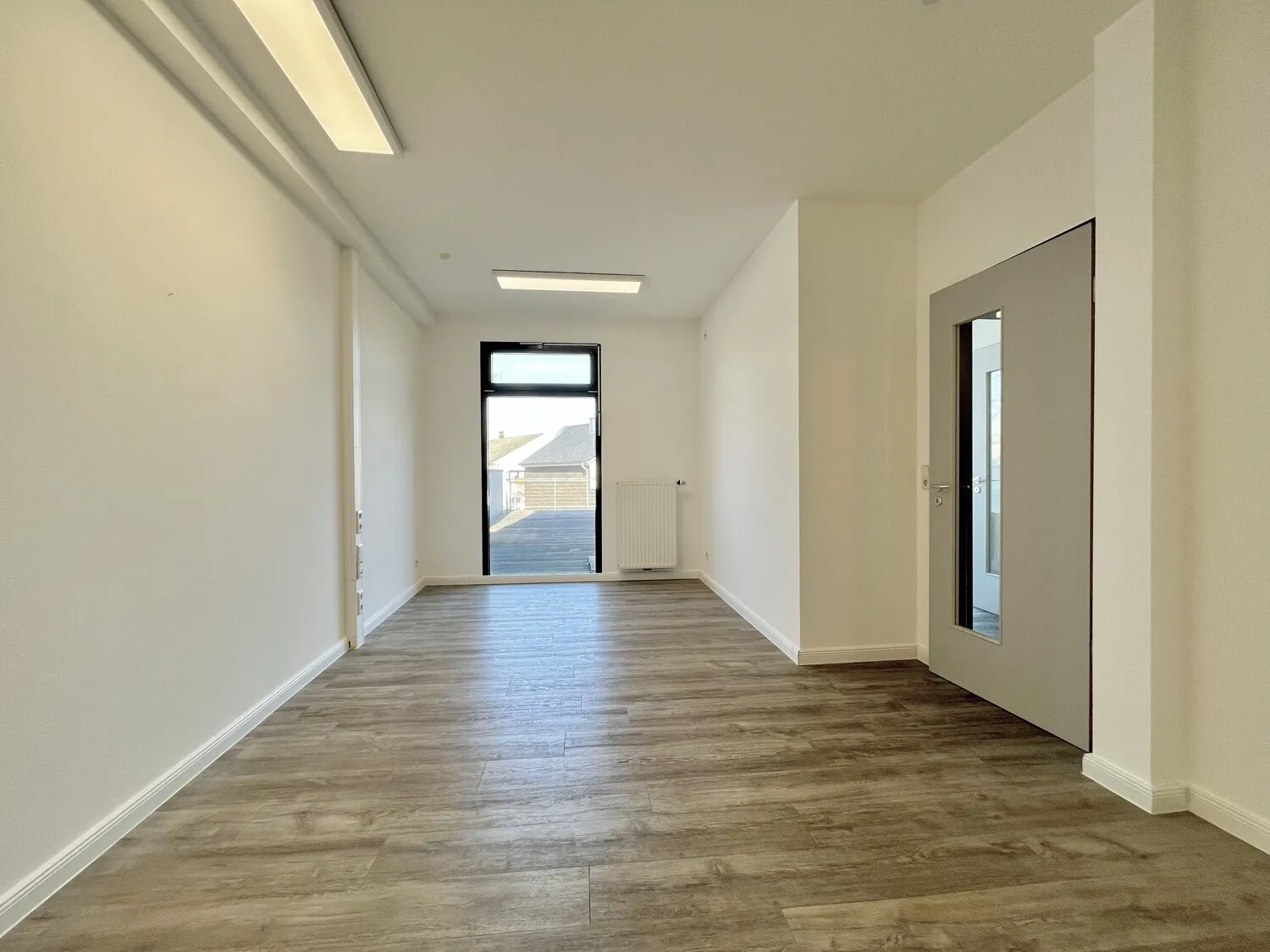 Moderne Bürofläche mit Dachterrasse – zentral in Vechta