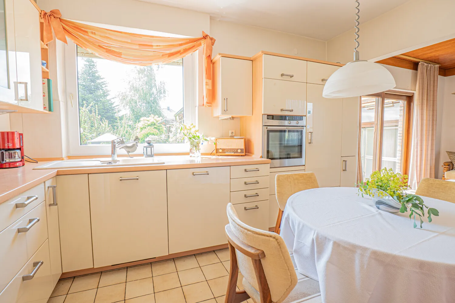 Familienglück mit großem Garten in ruhiger Wohnlage