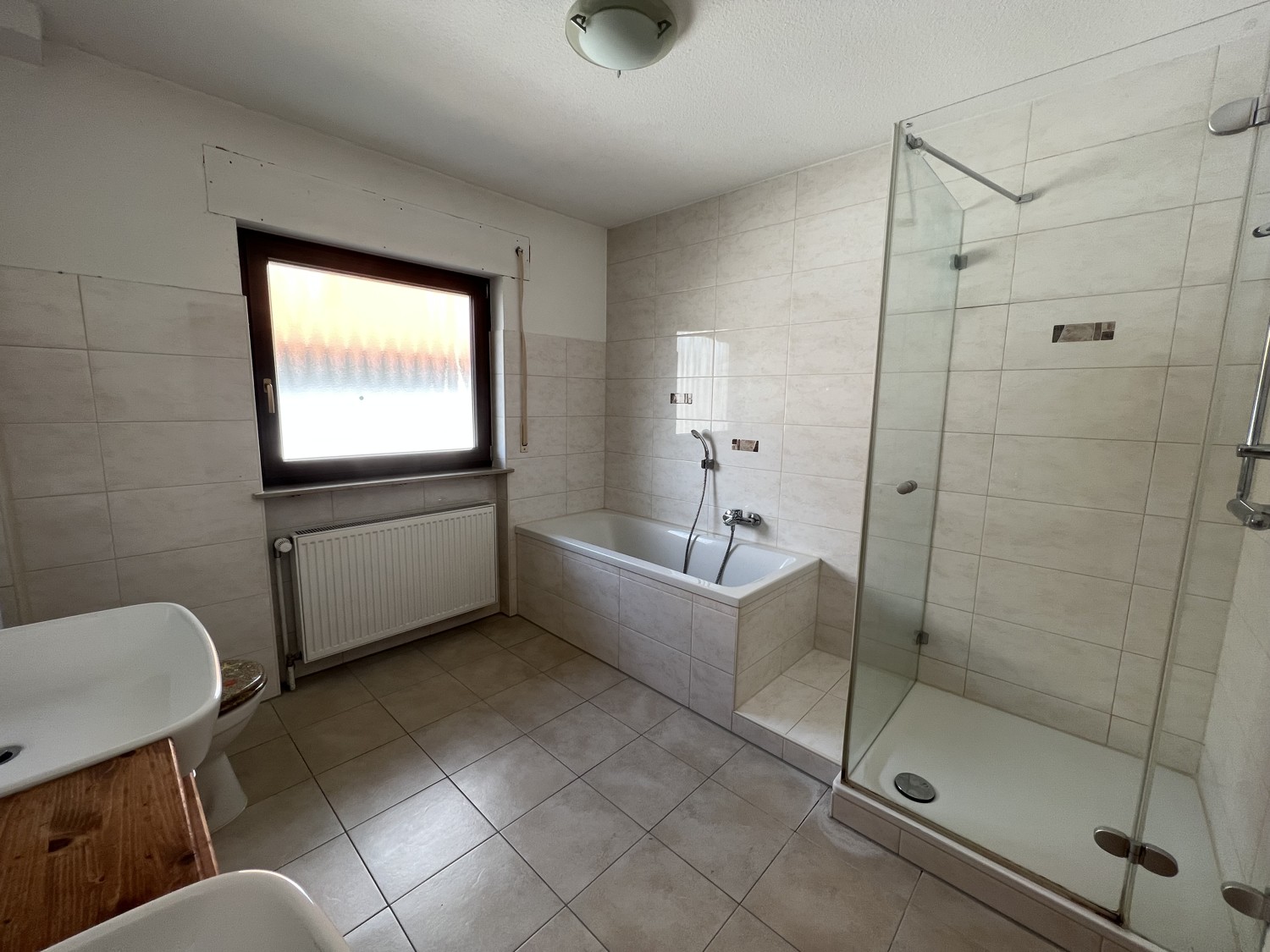 OG: Badezimmer