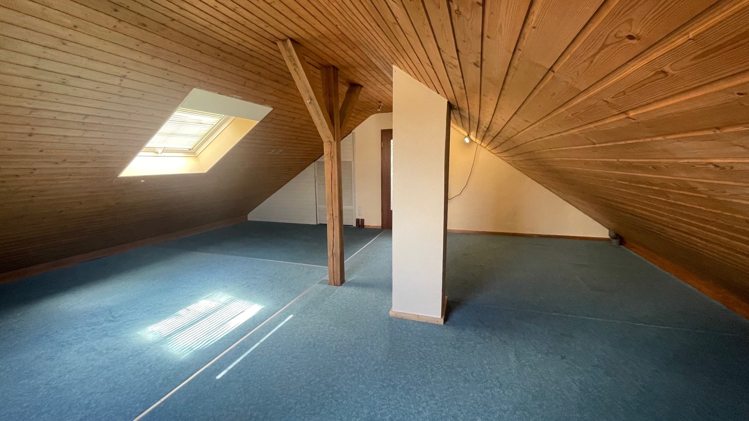 DG: Dachzimmer