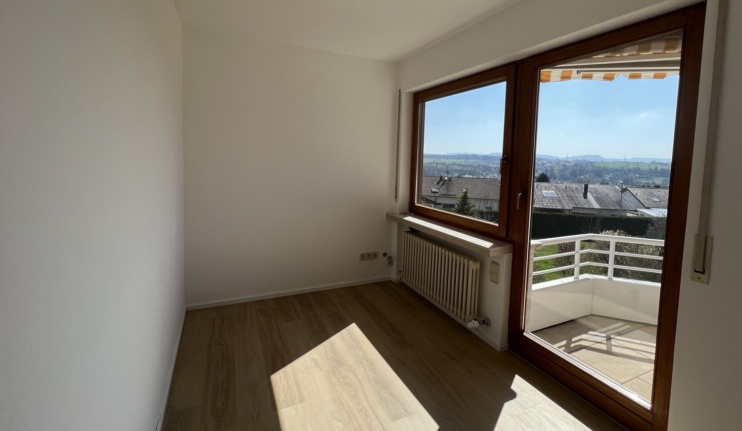 EG: Gäste-/Arbeitszimmer