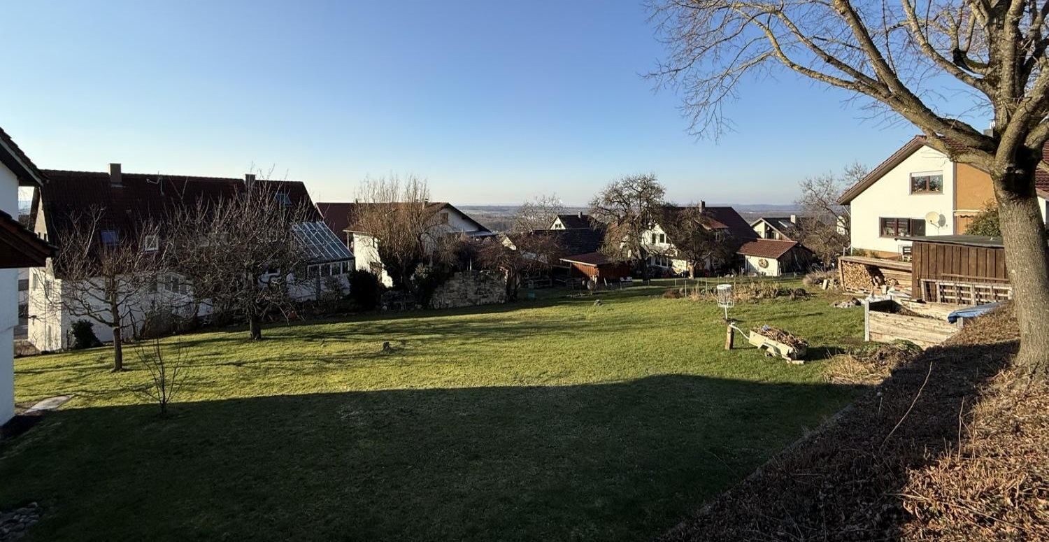 Grundstück