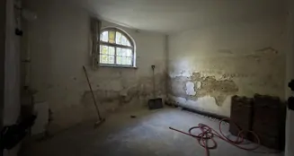 von_poll_real_estate_property_25120015_image_27