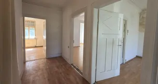 von_poll_real_estate_property_25120015_image_13