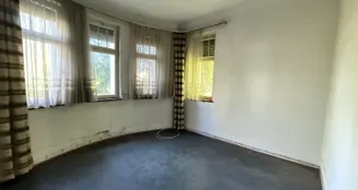 von_poll_real_estate_property_25120015_image_5